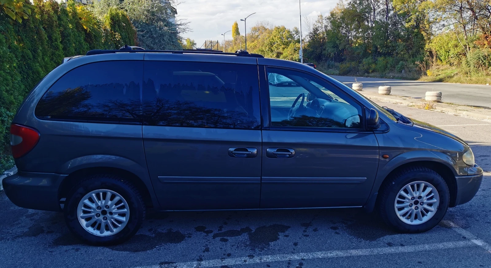 Chrysler Voyager, снимка 2 - Автомобили и джипове - 55558145