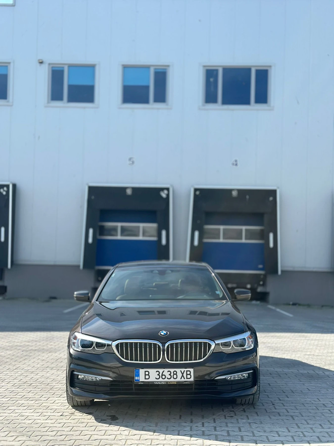 BMW 520, снимка 5 - Автомобили и джипове - 55611450
