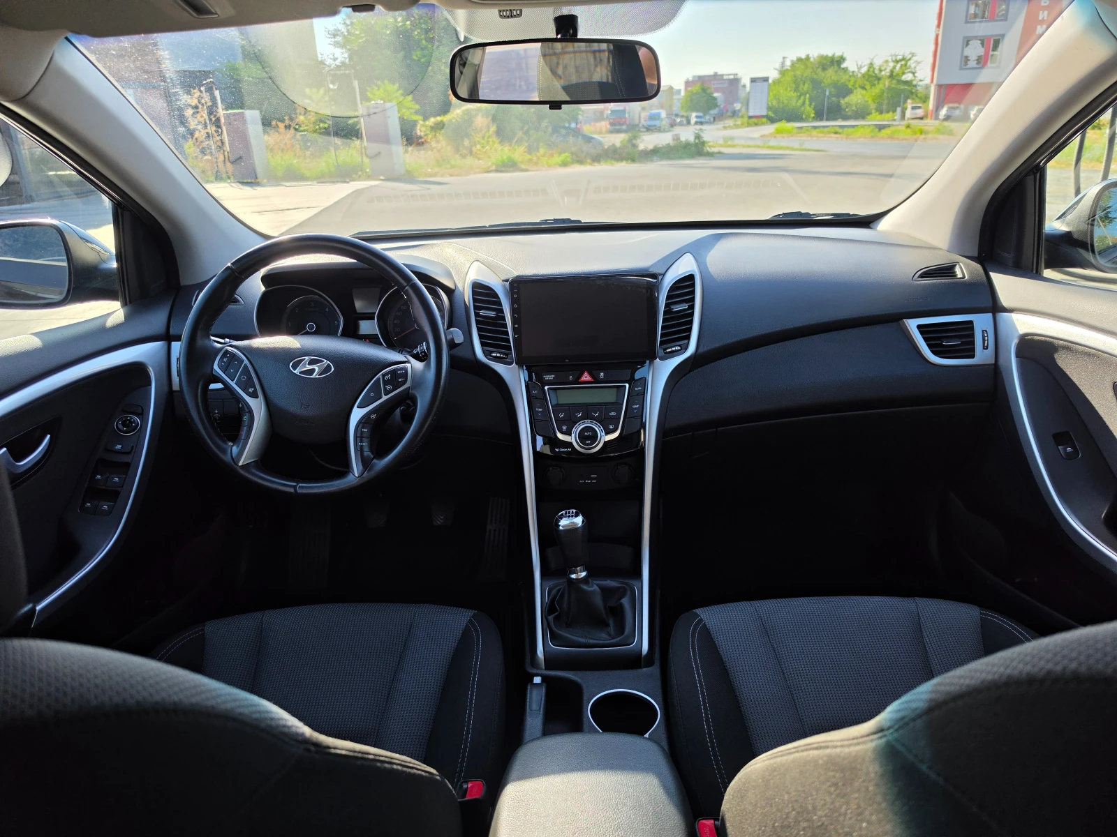 Hyundai I30 ПЕРФЕКТЕН, снимка 10 - Автомобили и джипове - 55852296