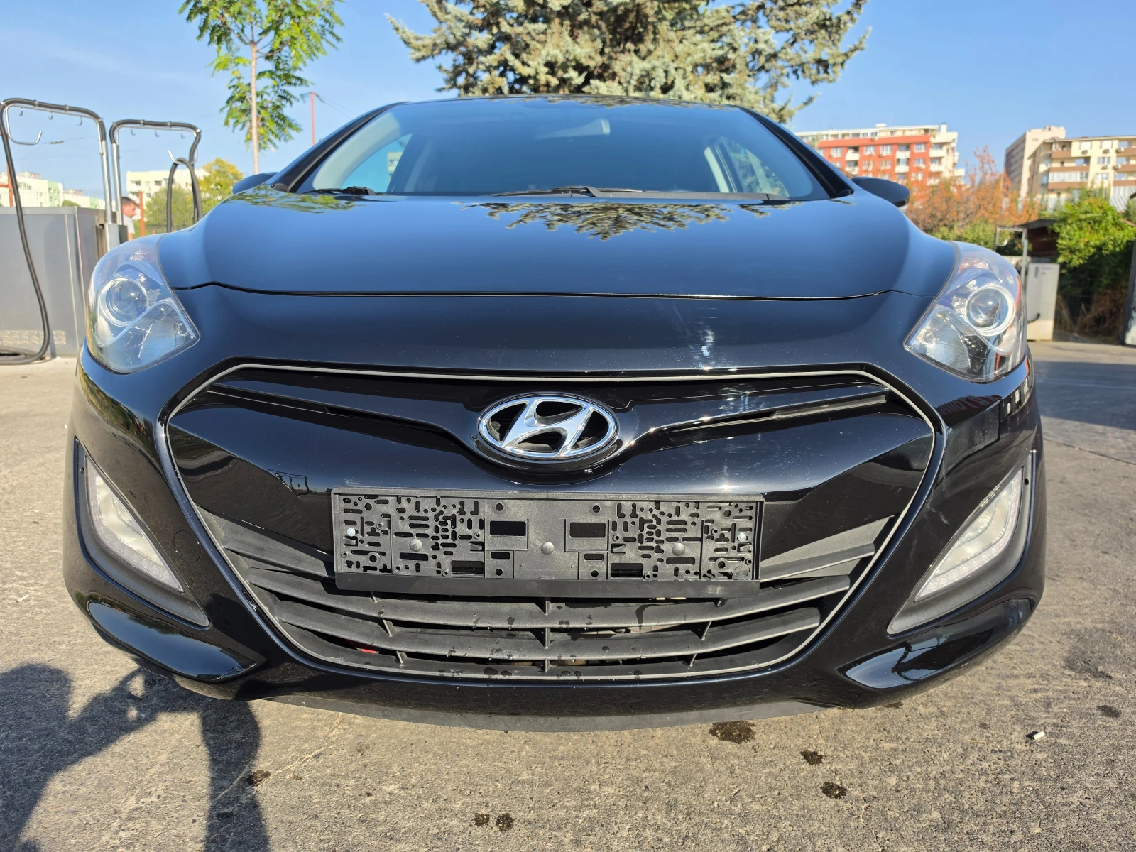 Hyundai I30 ПЕРФЕКТЕН, снимка 3 - Автомобили и джипове - 55852296