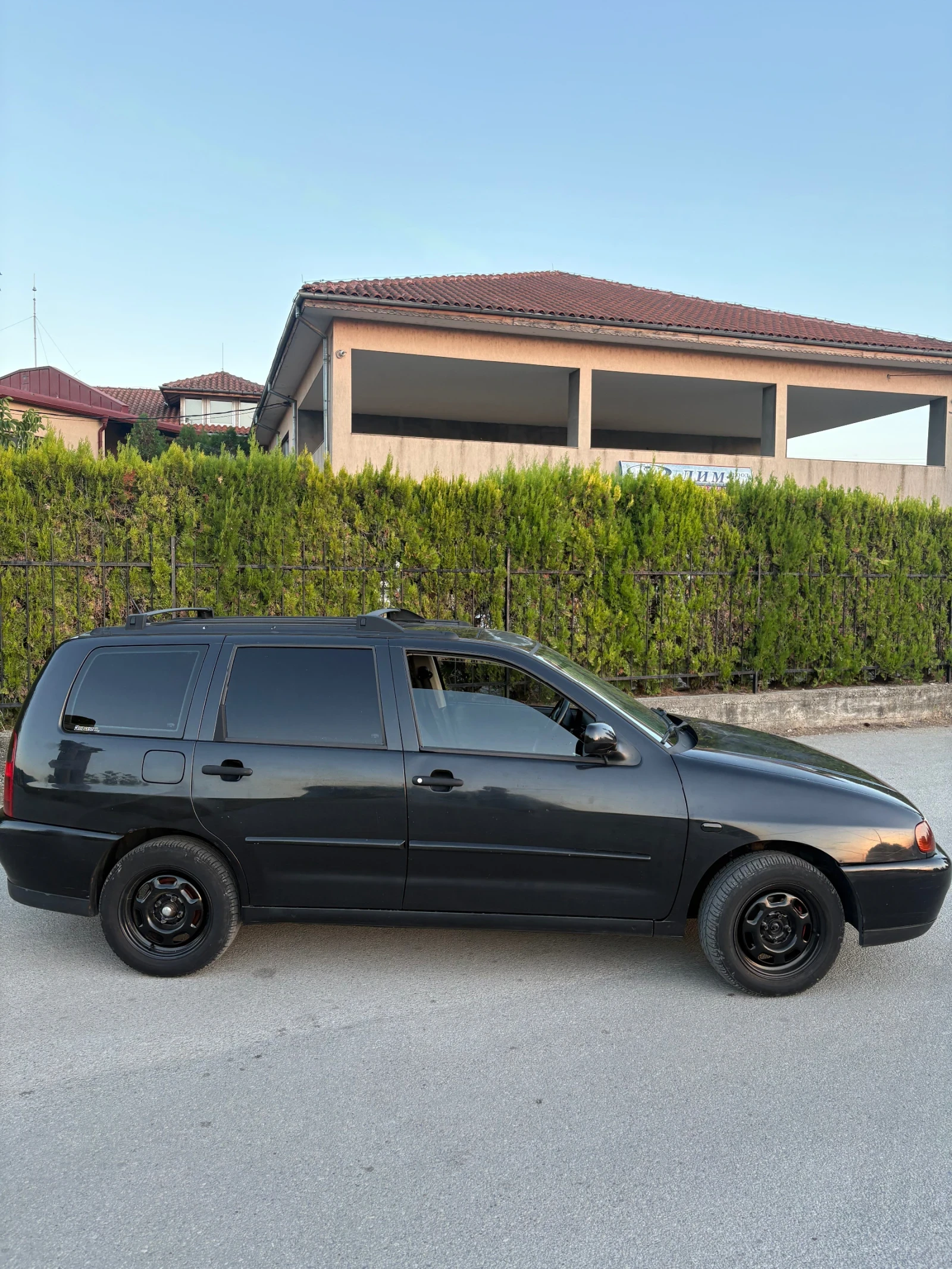 VW Polo 1.4 Газ, снимка 5 - Автомобили и джипове - 55891469