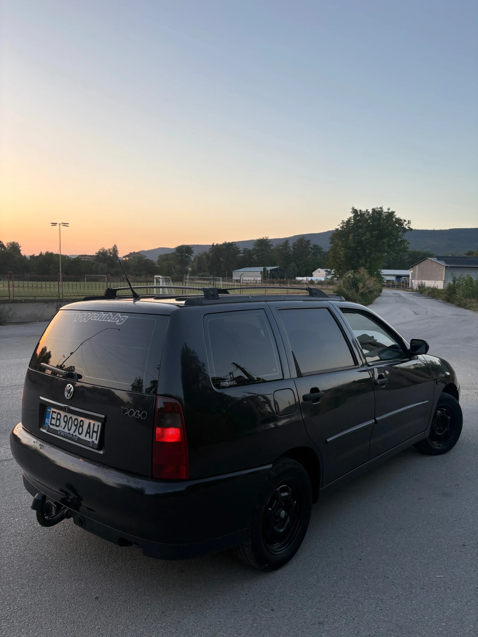 VW Polo 1.4 Газ, снимка 4 - Автомобили и джипове - 55891469