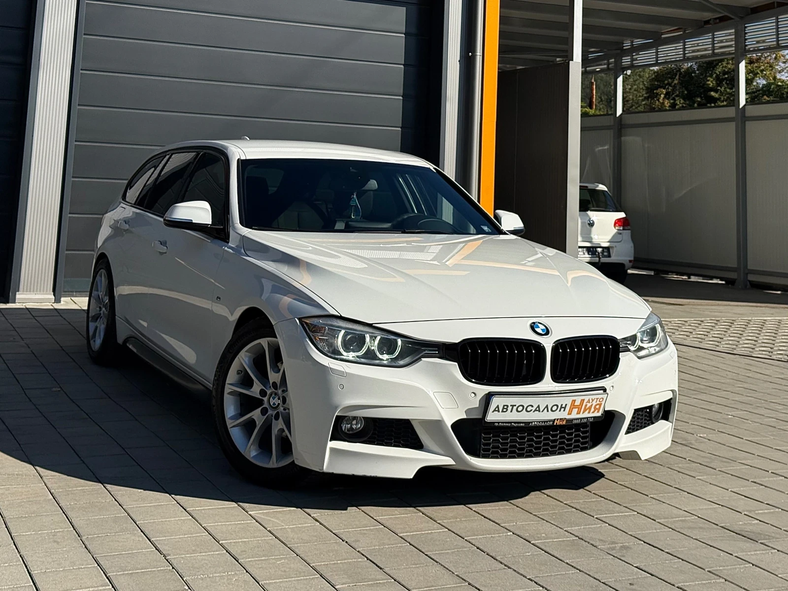 BMW 320 * Mpack* Keyless* HeadUp* Сменени Вериги* , снимка 3 - Автомобили и джипове - 56121330