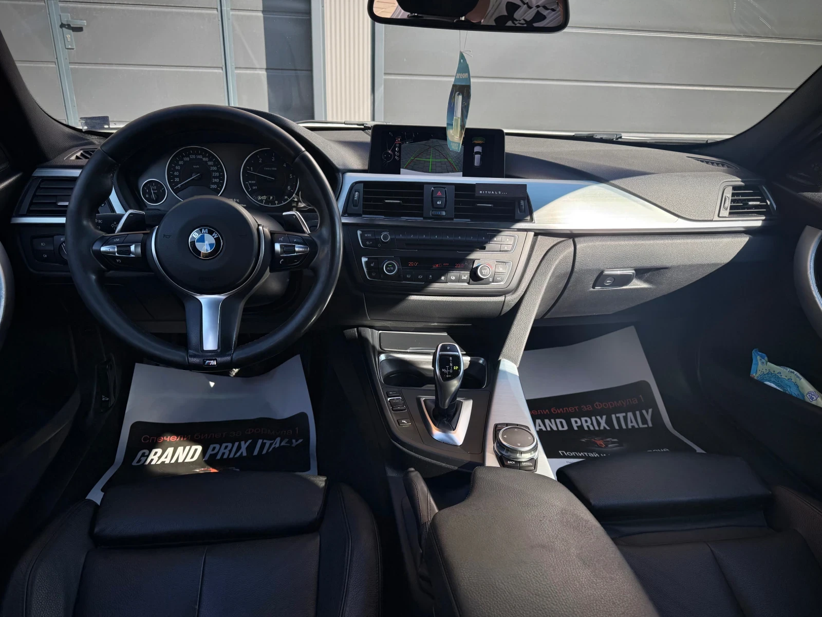 BMW 320 * Mpack* Keyless* HeadUp* Сменени Вериги* , снимка 8 - Автомобили и джипове - 56121330