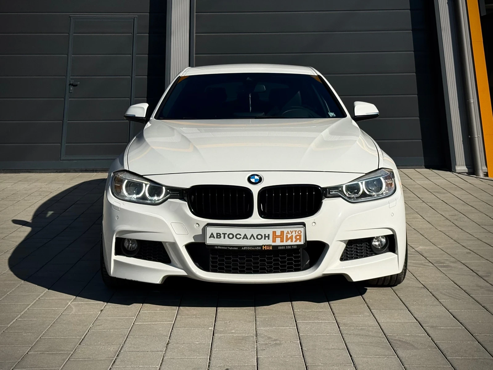 BMW 320 * Mpack* Keyless* HeadUp* Сменени Вериги* , снимка 2 - Автомобили и джипове - 56121330