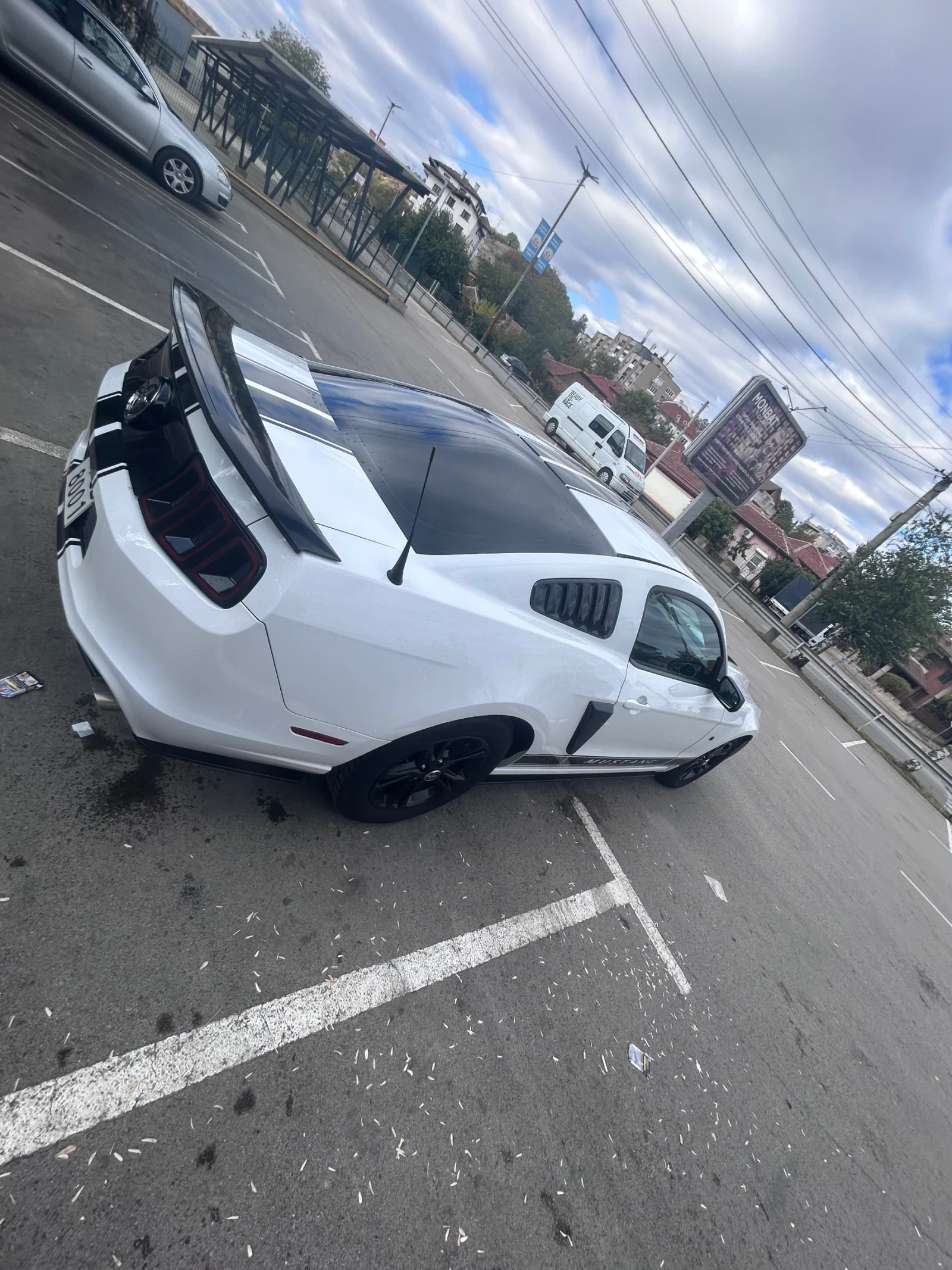 Ford Mustang 3.7, снимка 3 - Автомобили и джипове - 56561595