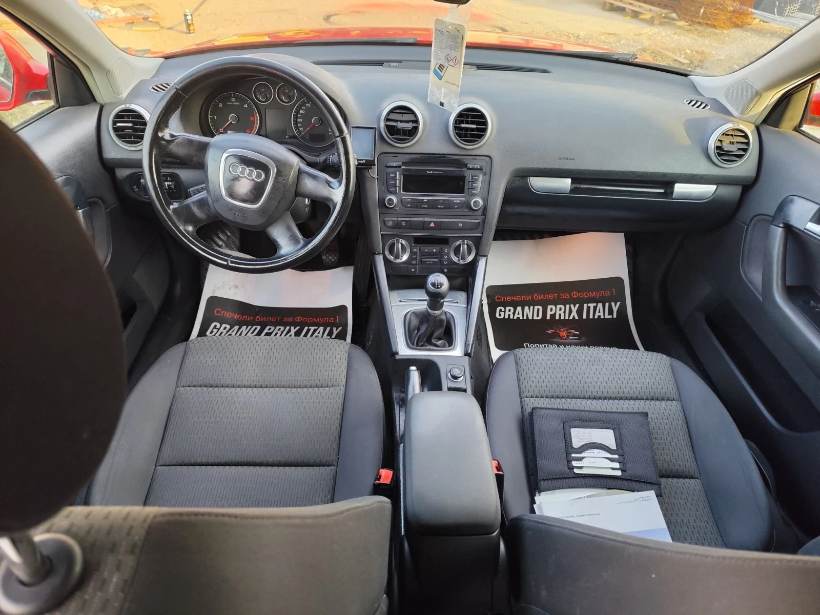 Audi A3 1.6 ТДИ, снимка 14 - Автомобили и джипове - 56650614