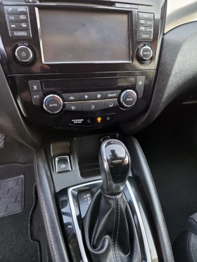 Nissan Qashqai 1.6DCI АВТОМАТИК PANO/NAVI/KEY LESS/CAMERA-360, снимка 15