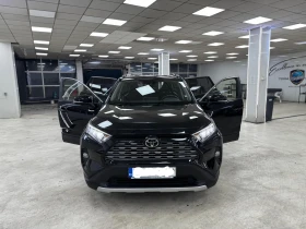 Toyota Rav4 Бензин/4x4/Lane Assist/Distonic/Камера, снимка 3