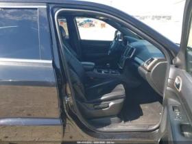 Jeep Grand cherokee HIGH ALTITUDE* 4Х4* ПОДГРЕВ* КАМЕРА* ШИБИДАХ* 8ZF - 19300 лв. / 9867.93 € - 97509921 9