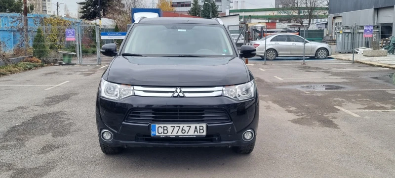 Mitsubishi Outlander 2.0i 150 k.c EURO 5B , снимка 1 - Автомобили и джипове - 43397658