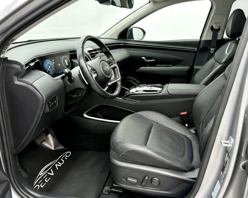 Hyundai Tucson, снимка 12 - Автомобили и джипове - 52892937