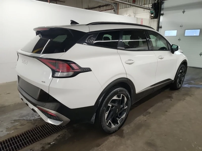 Kia Sportage * EX PREMIUM * CARFAX * БЕЗ ПЪРВОНАЧАЛНА ВНОСКА, снимка 3 - Автомобили и джипове - 52908379