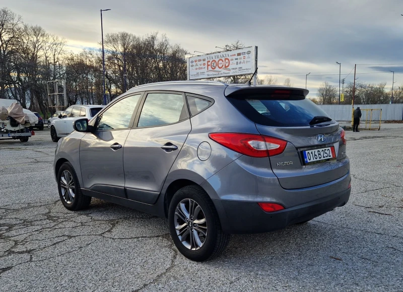Hyundai IX35 1.7 CRDI-Facelift- Xpossible, снимка 5 - Автомобили и джипове - 53045581