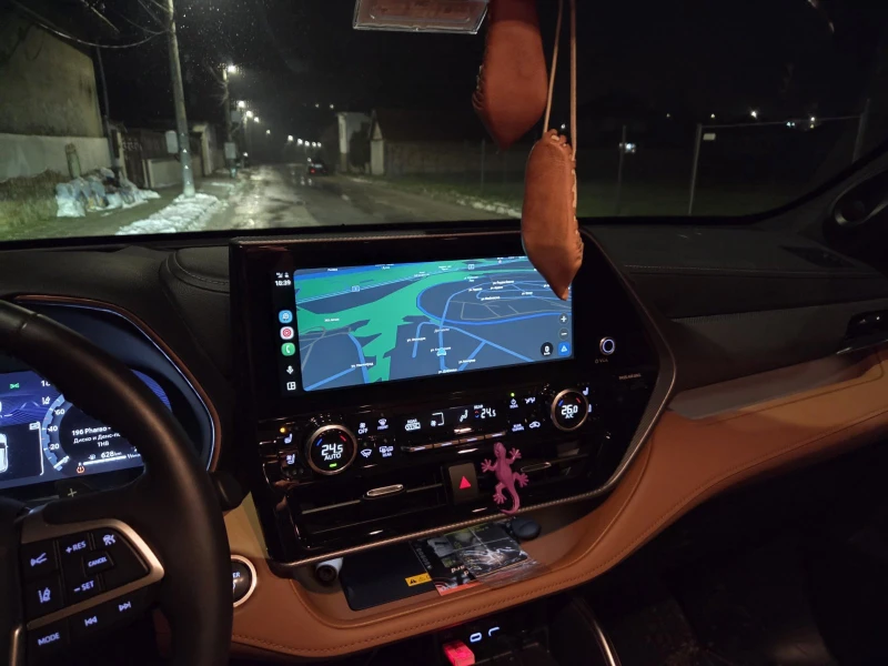 Toyota Highlander, снимка 9 - Автомобили и джипове - 53411076