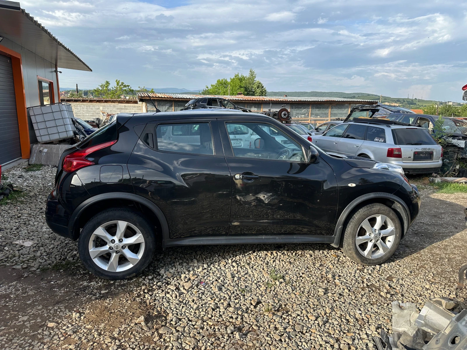 Nissan Juke 1.6 - изображение 5