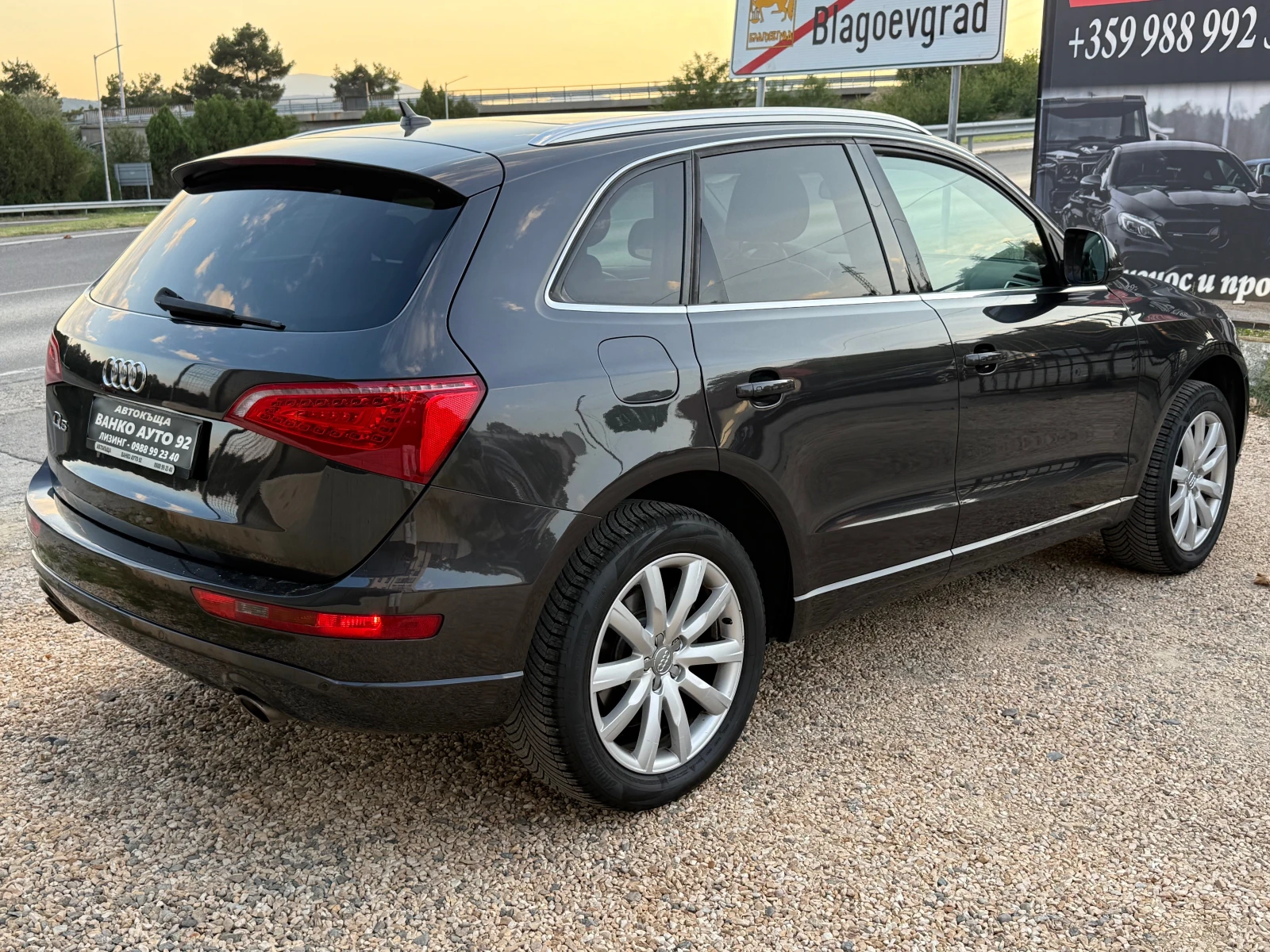 Audi Q5 3.0 Quattro  - изображение 6