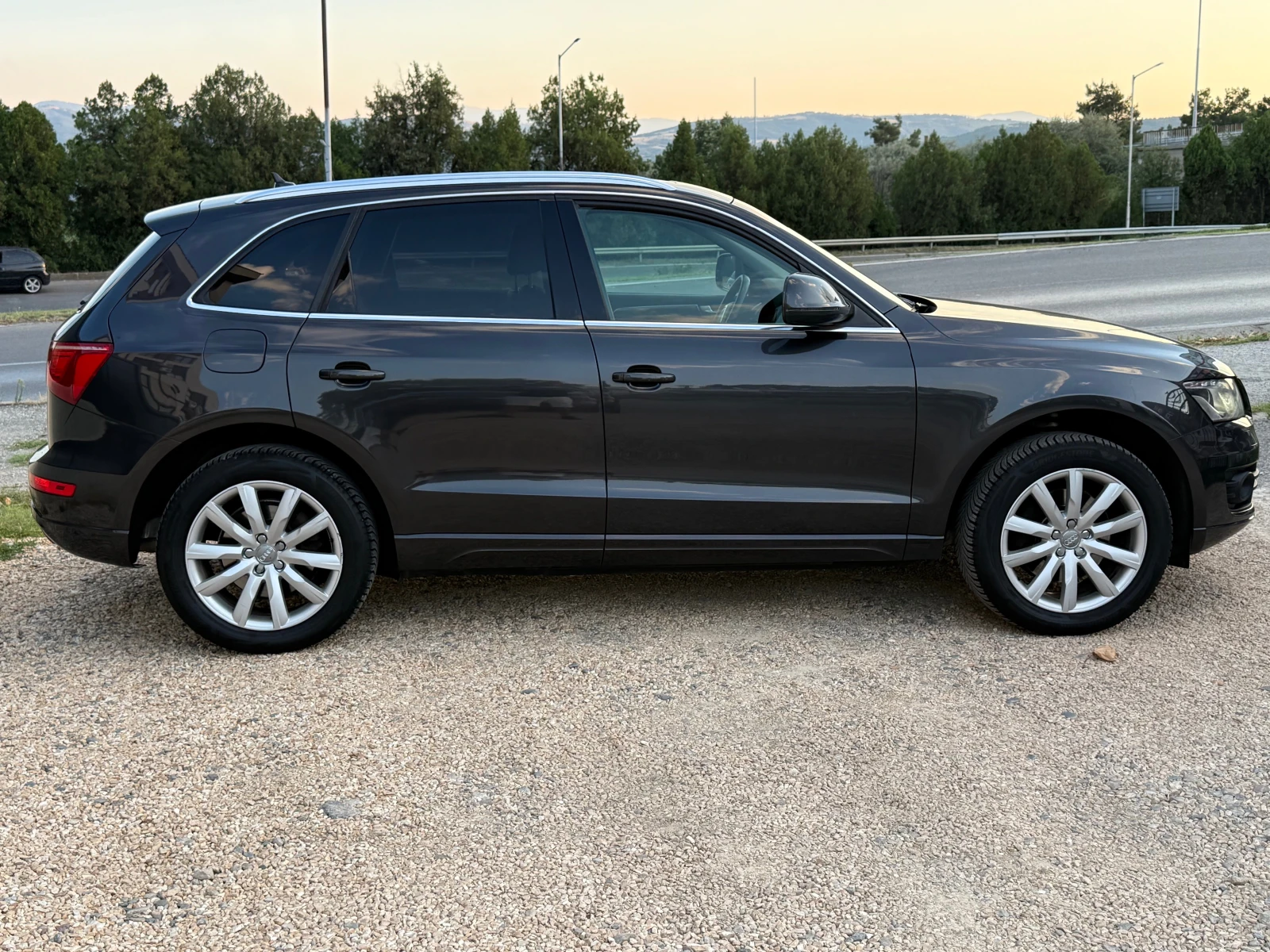 Audi Q5 3.0 Quattro  - изображение 5