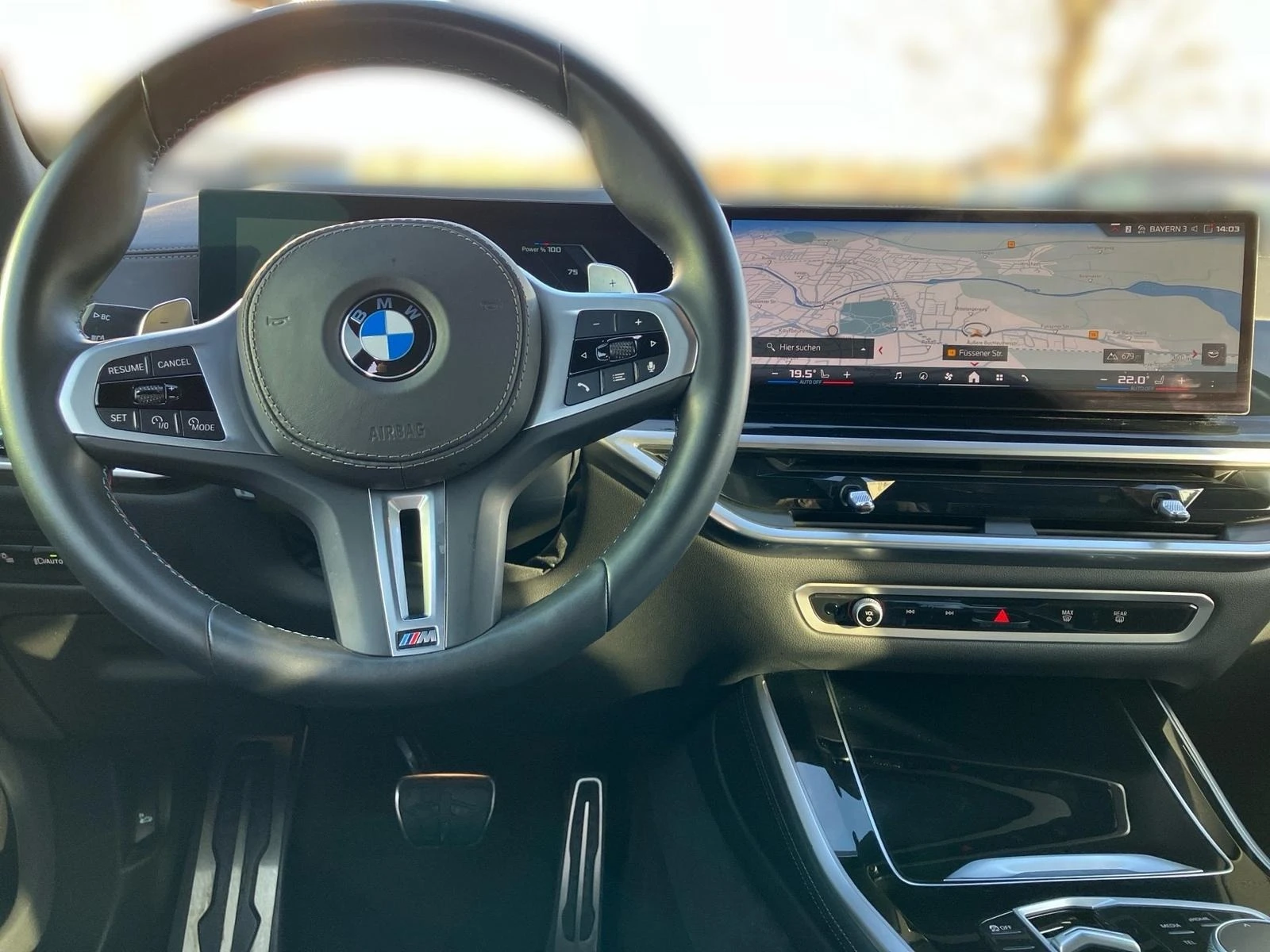 BMW X5 M60i/xDrive/FACELIFT/H&K/360/PANO/22/ - изображение 8