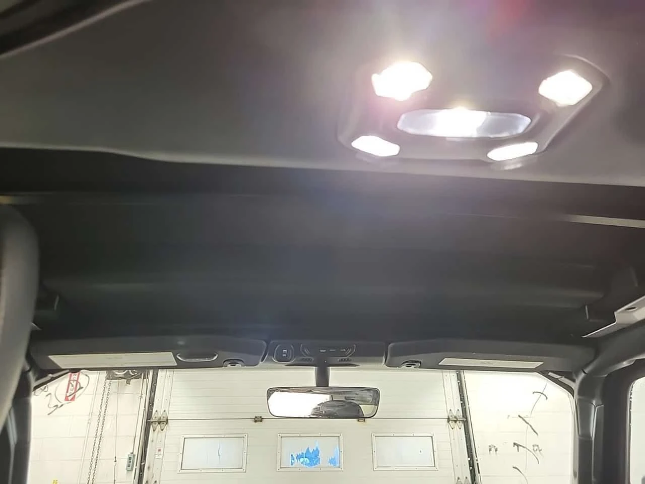 Jeep Wrangler * UNLIMITED HIGH ALTITUDE* 2 КЛЮЧА* ПОДГРЕВ* KEYLE, снимка 14 - Автомобили и джипове - 53755421