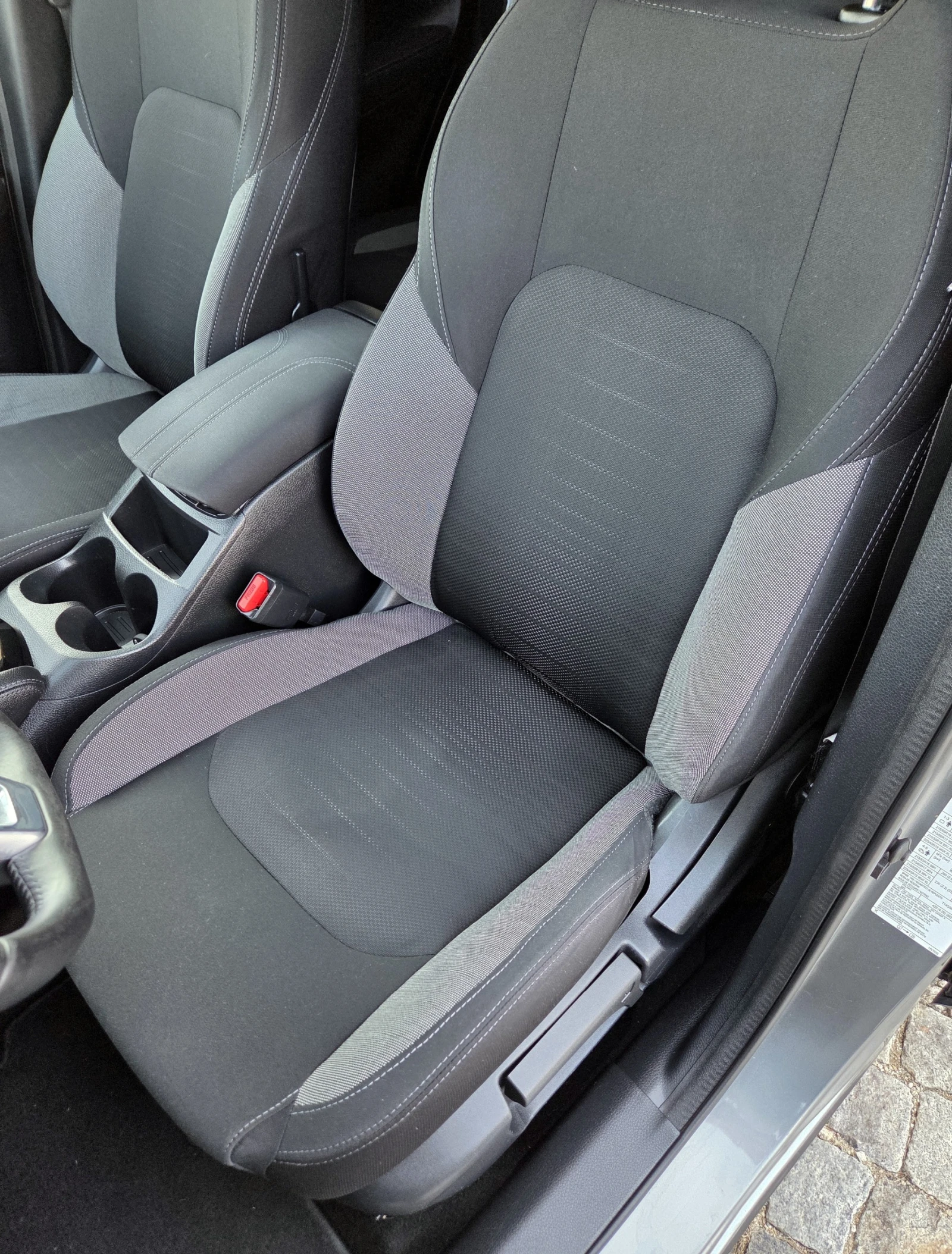 Nissan Qashqai 1.6DCI АВТОМАТИК PANO/NAVI/KEY LESS/CAMERA-360, снимка 9 - Автомобили и джипове - 53845669