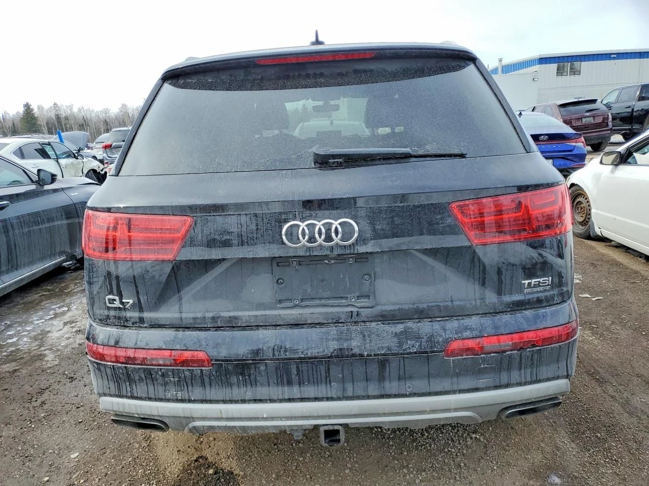 Audi Q7 PREMIUM | 7 МЕСТА | KEYLESS | ЗАДНА КАМЕРА | , снимка 5 - Автомобили и джипове - 54077145