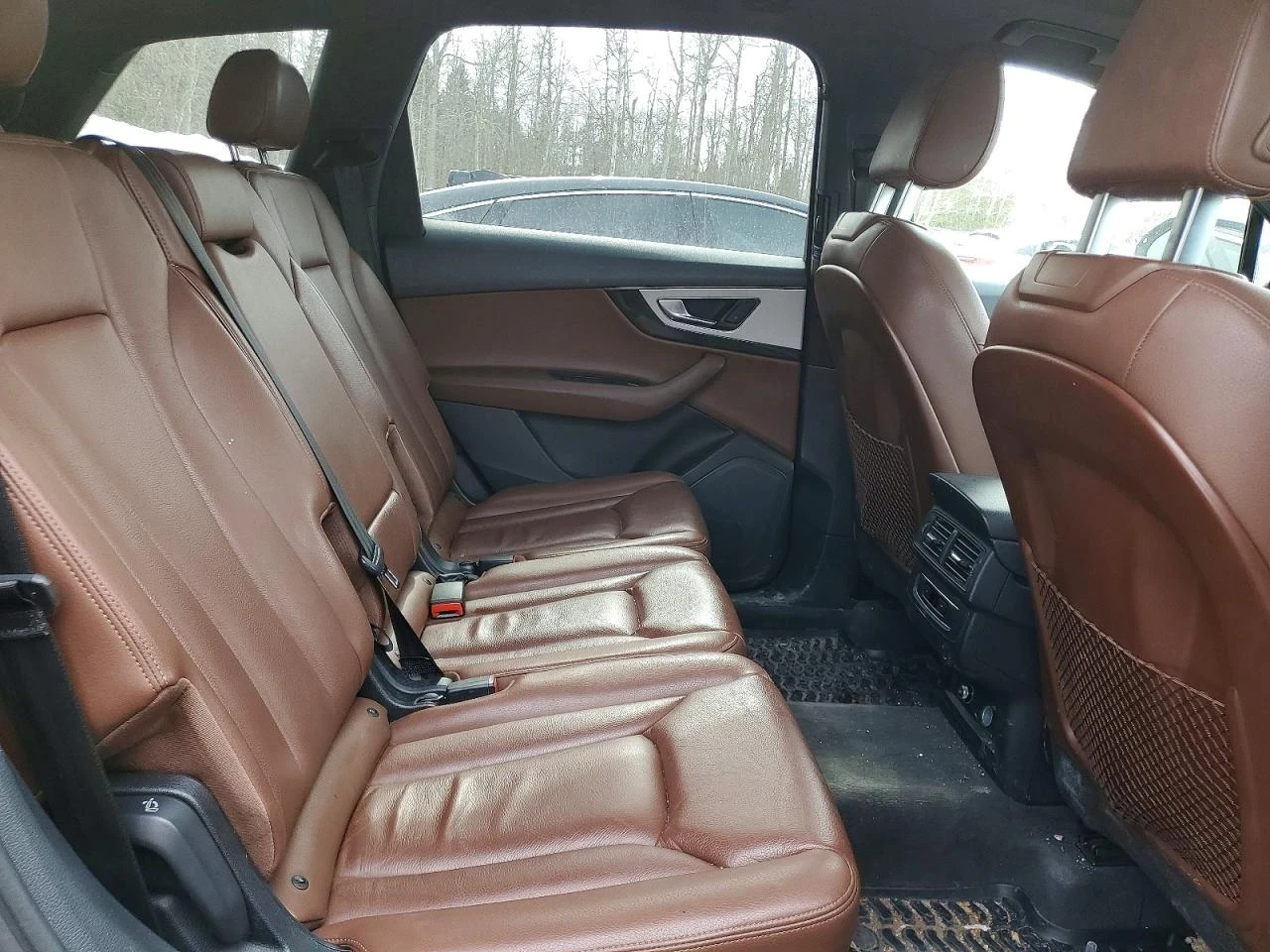 Audi Q7 PREMIUM | 7 МЕСТА | KEYLESS | ЗАДНА КАМЕРА | , снимка 10 - Автомобили и джипове - 54077145