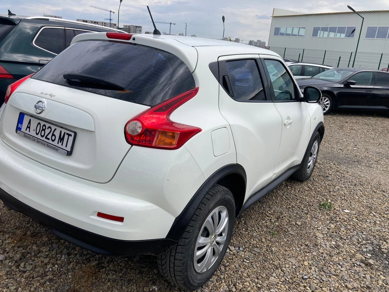 Nissan Juke 1.6, снимка 6 - Автомобили и джипове - 54780836