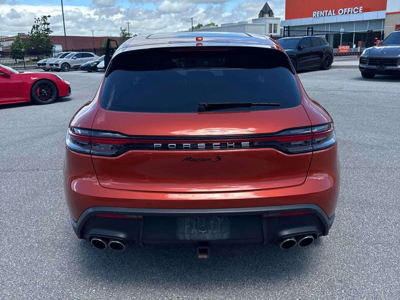Porsche Macan S* ДИСТРОНИК* ОБДУХВАНЕ* ПРЕДСТАВИТЕЛСТВО Porsche , снимка 5 - Автомобили и джипове - 54813445