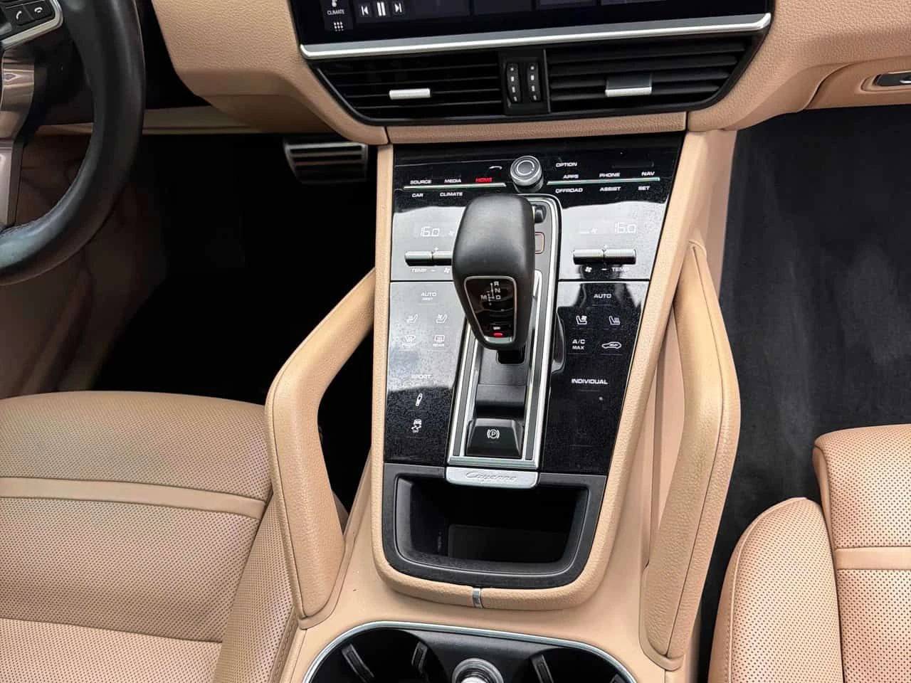 Porsche Cayenne * S * CARFAX * ЦЕНА ДО БГ, снимка 8 - Автомобили и джипове - 55048521