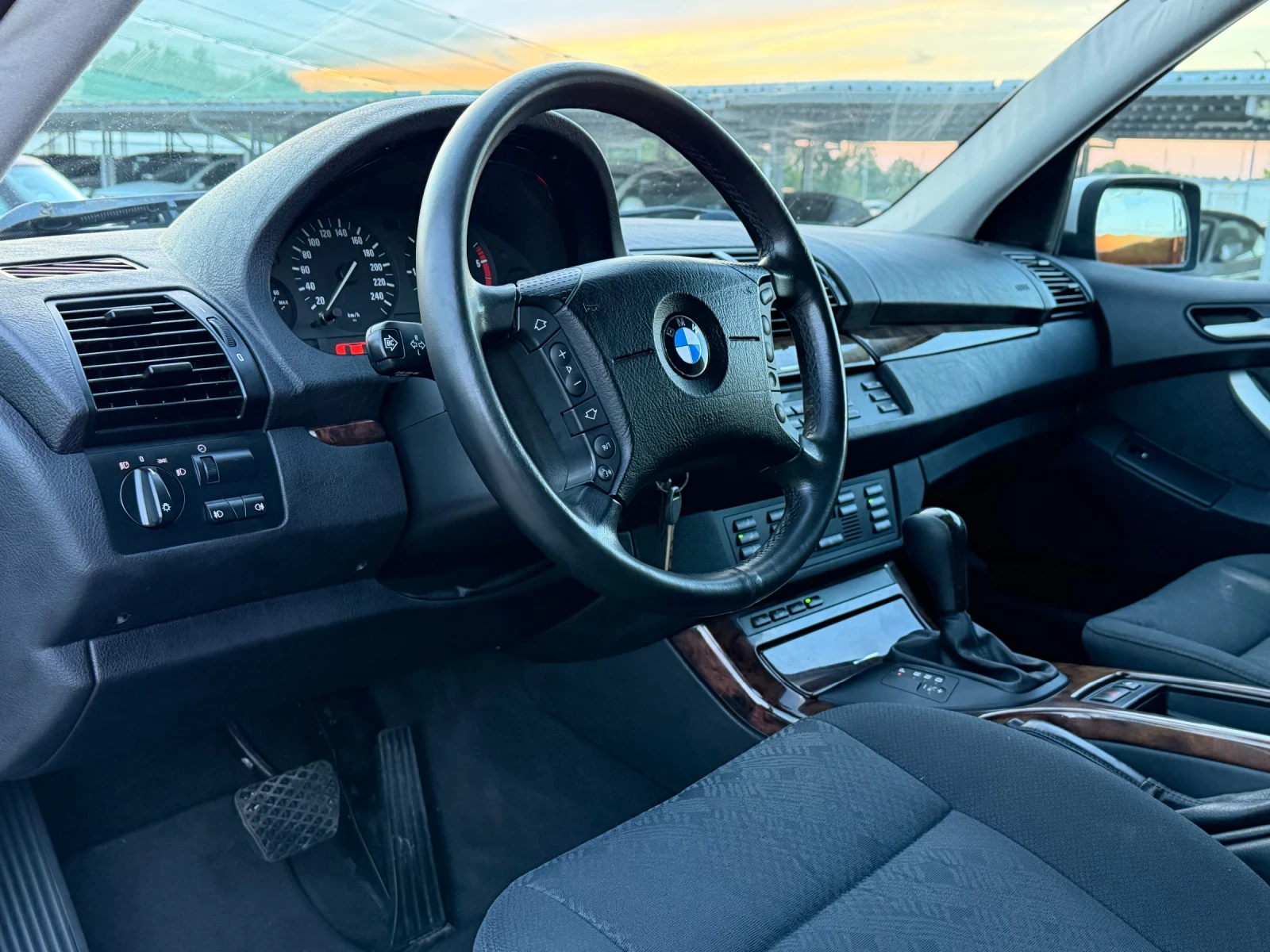 BMW X5 3.0D ИТАЛИЯ АВТОМАТ, снимка 6 - Автомобили и джипове - 55063332