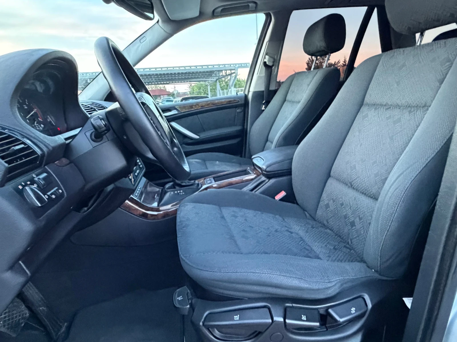 BMW X5 3.0D ИТАЛИЯ АВТОМАТ, снимка 7 - Автомобили и джипове - 55063332