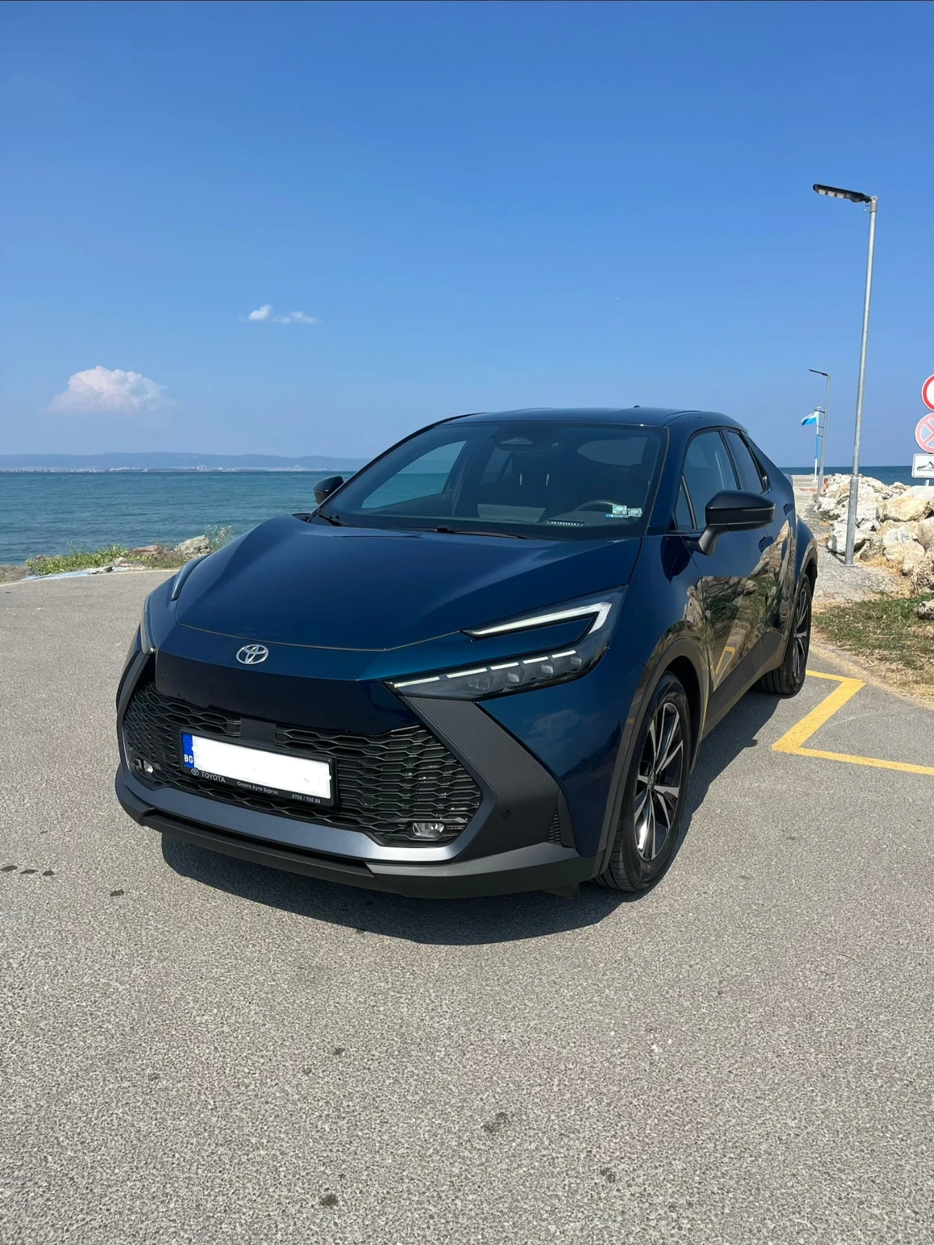 Toyota C-HR, снимка 4 - Автомобили и джипове - 55589443