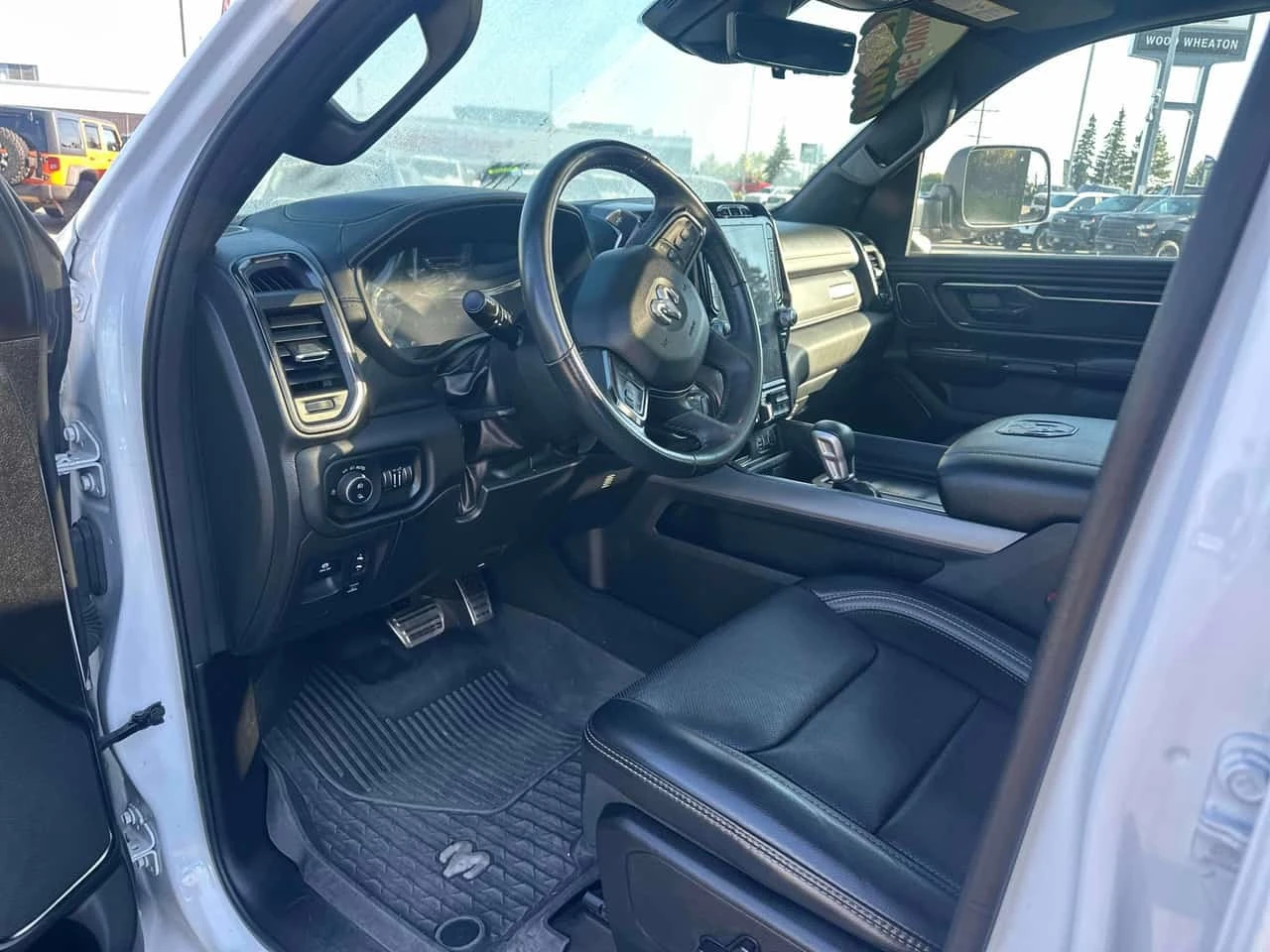 Dodge RAM 1500 Rebel 4x4 Crew Cab 5'7" Box  | Mobile.bg � ����������� 7