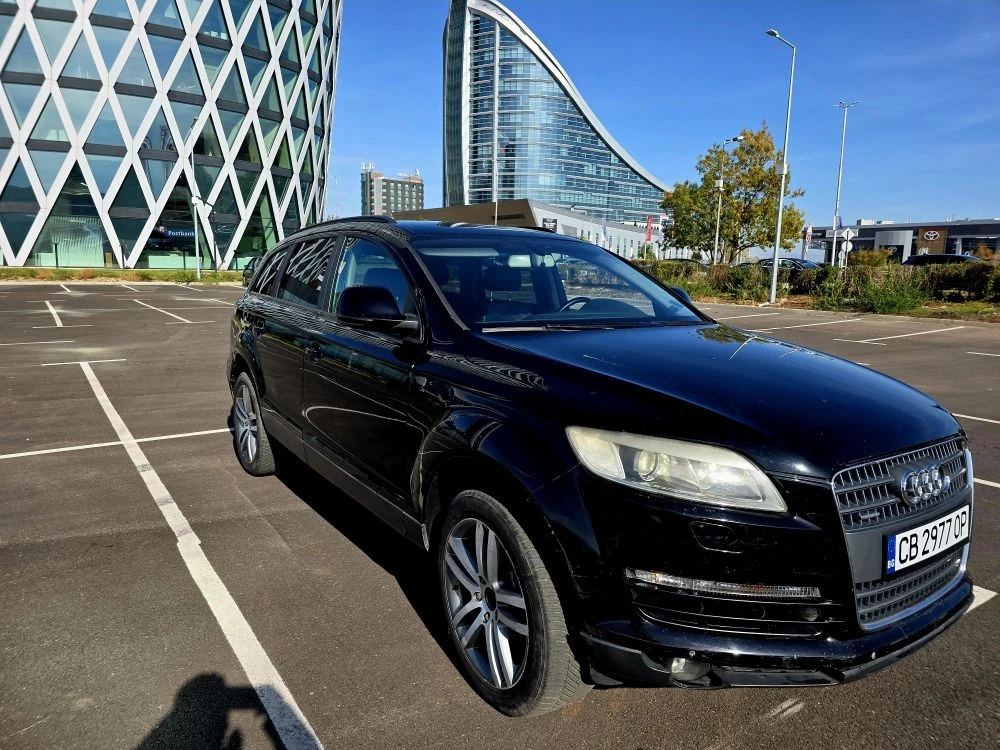 Audi Q7 3.0Д  233кс 2007g