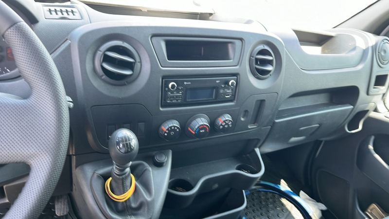 Renault Master Нов 12.2019 122хил.км от България , снимка 6 - Бусове и автобуси - 46413018