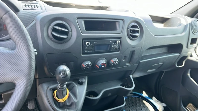 Renault Master Нов 12.2019 127хил.км от България , снимка 6 - Бусове и автобуси - 47210442