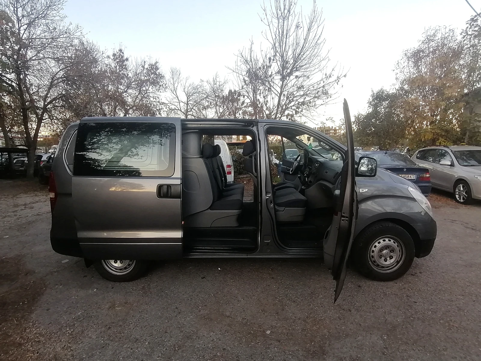 Hyundai H1 2.5 CRDI Double Cabine 5+ 1 - изображение 7