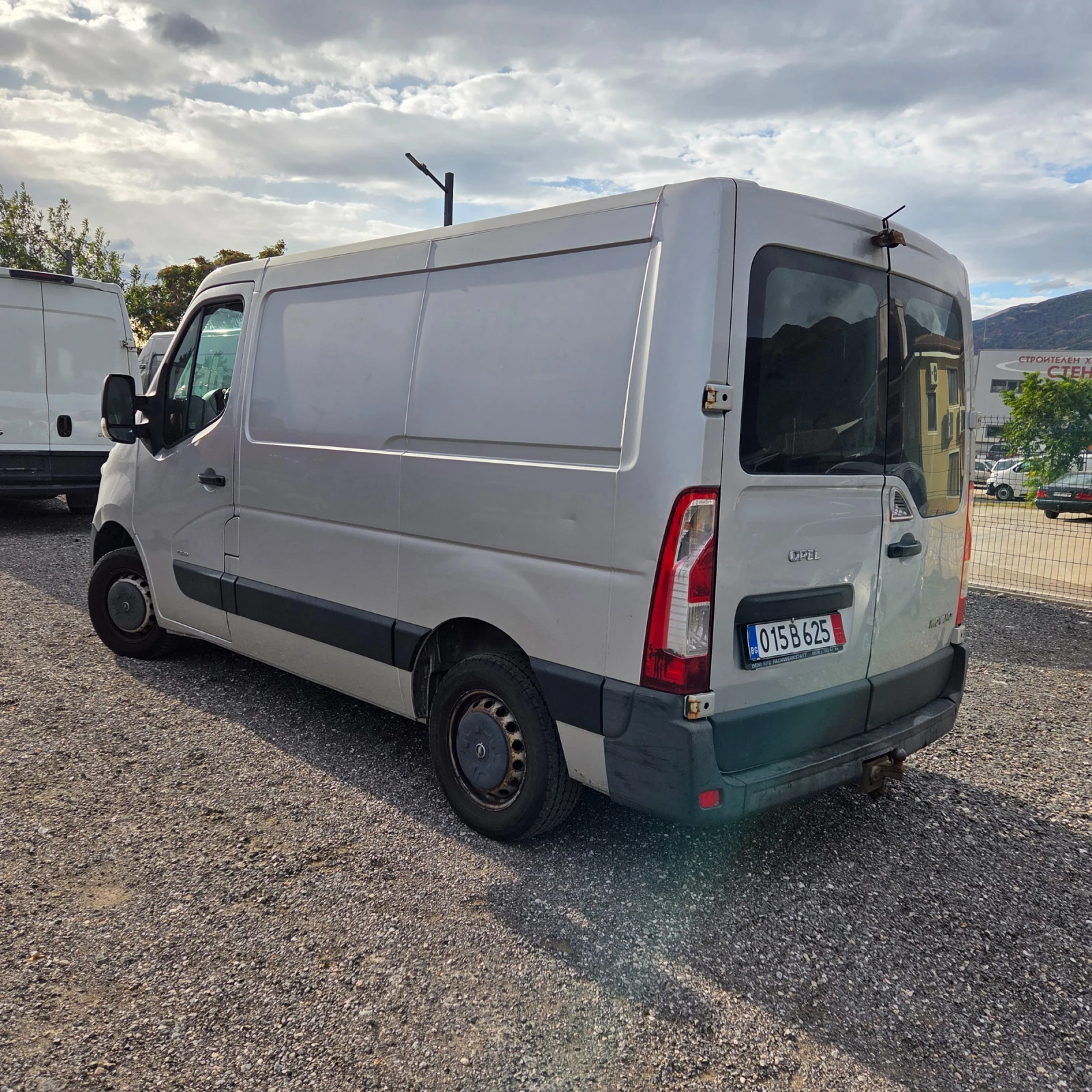 Opel Vivaro 2.3cdti 150кс, снимка 4 - Бусове и автобуси - 56184538