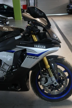 ����� �� �������� �� Yamaha YZF-R1 Yamaha R1M Limited Carbon Edition