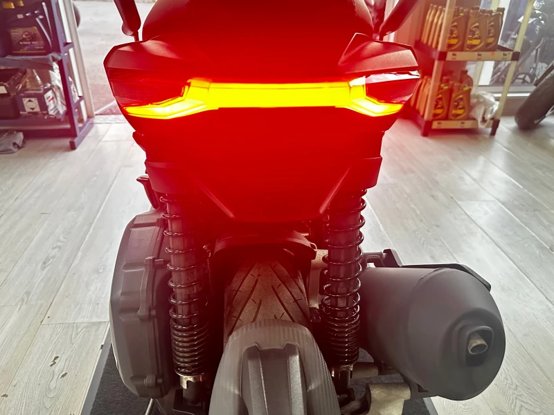 Aprilia Sr 200 GT, 04.2022г., снимка 5 - Мотоциклети и мототехника - 50991327