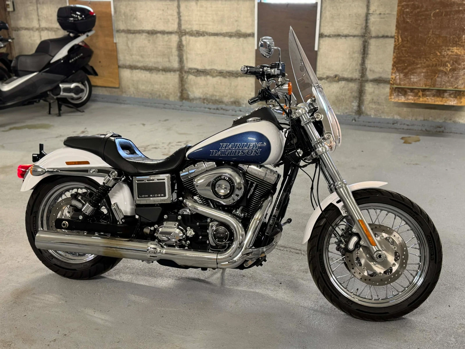 Harley-Davidson Dyna Внос от Швейцария с платено мито!!