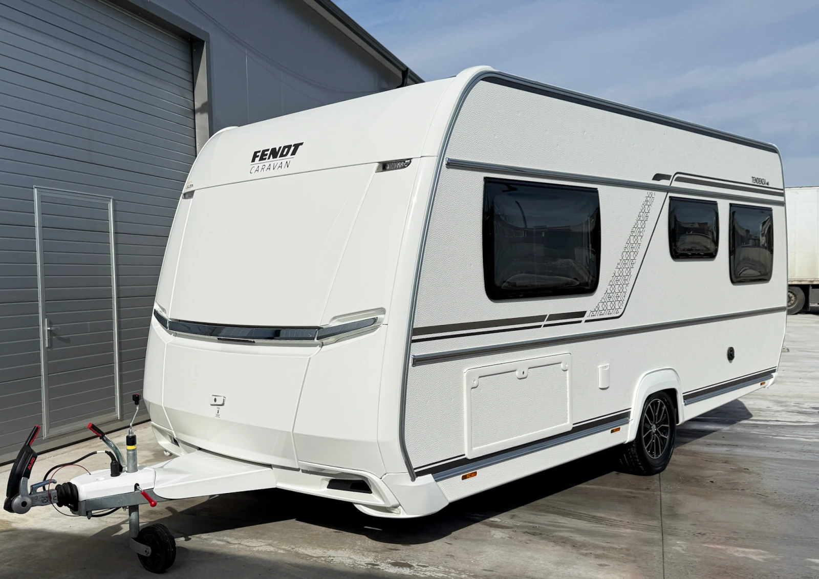 Каравана Fendt Tendenza 456 SFB - изображение 2