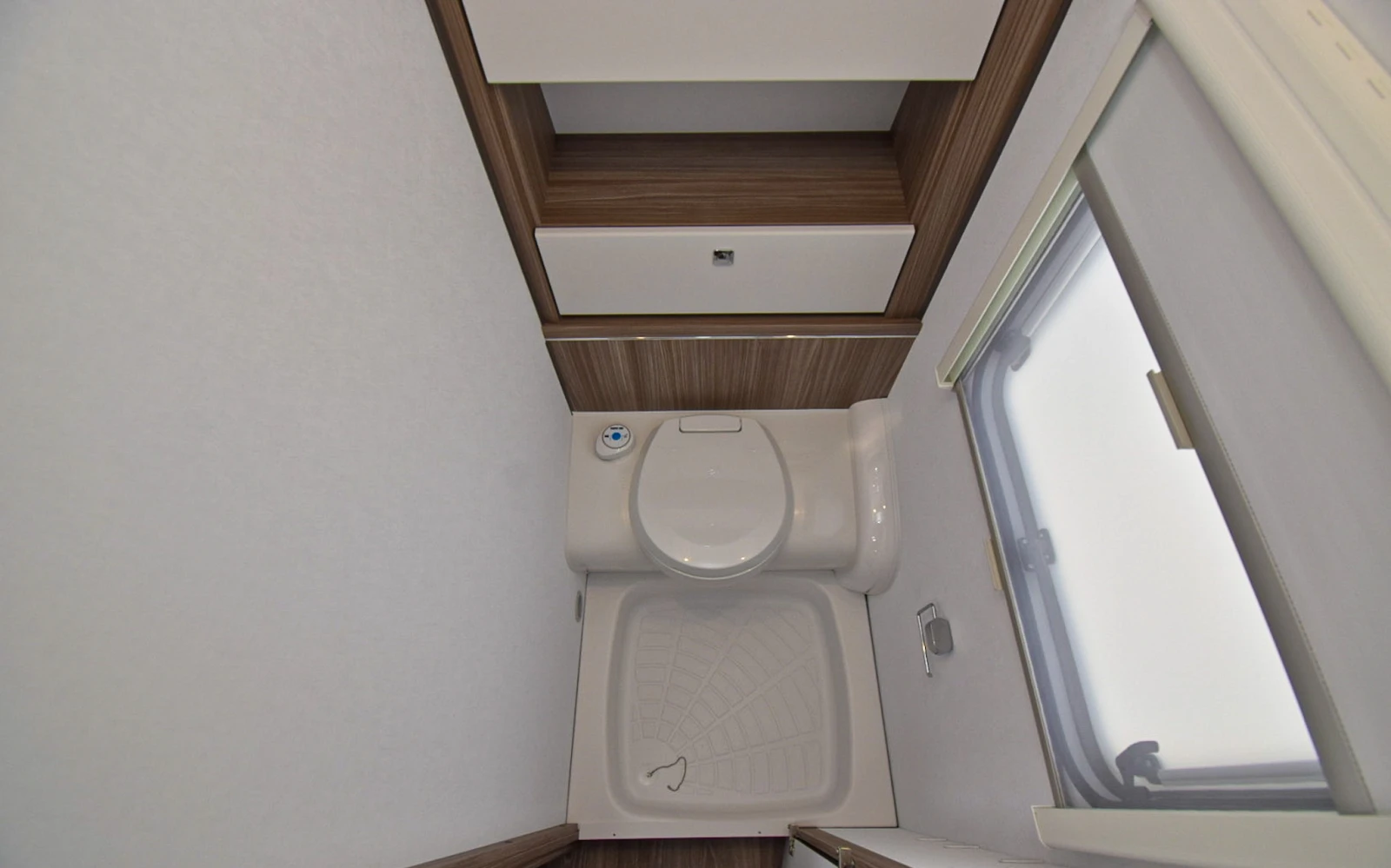 Каравана Fendt Tendenza 456 SFB - изображение 9