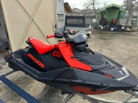 Джет Bombardier Sea Doo Spark Trixx 2021 , снимка 10