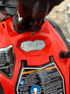 Джет Bombardier Sea Doo Spark Trixx 2021 , снимка 9