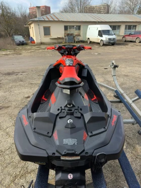 Джет Bombardier Sea Doo Spark Trixx 2021 , снимка 6 - Воден транспорт - 52652579