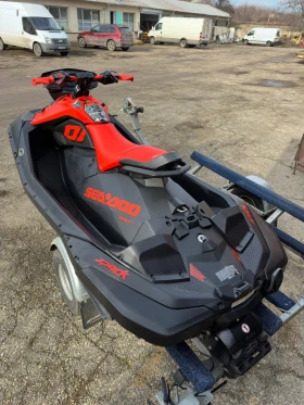 Джет Bombardier Sea Doo Spark Trixx 2021 , снимка 7 - Воден транспорт - 52652579
