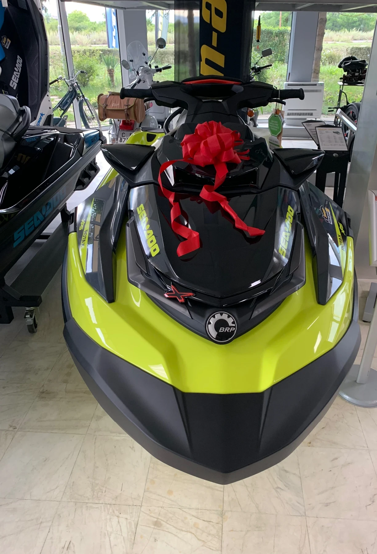 ���� Bombardier Sea Doo RXT X 300 RS | Mobile.bg � ����������� 6