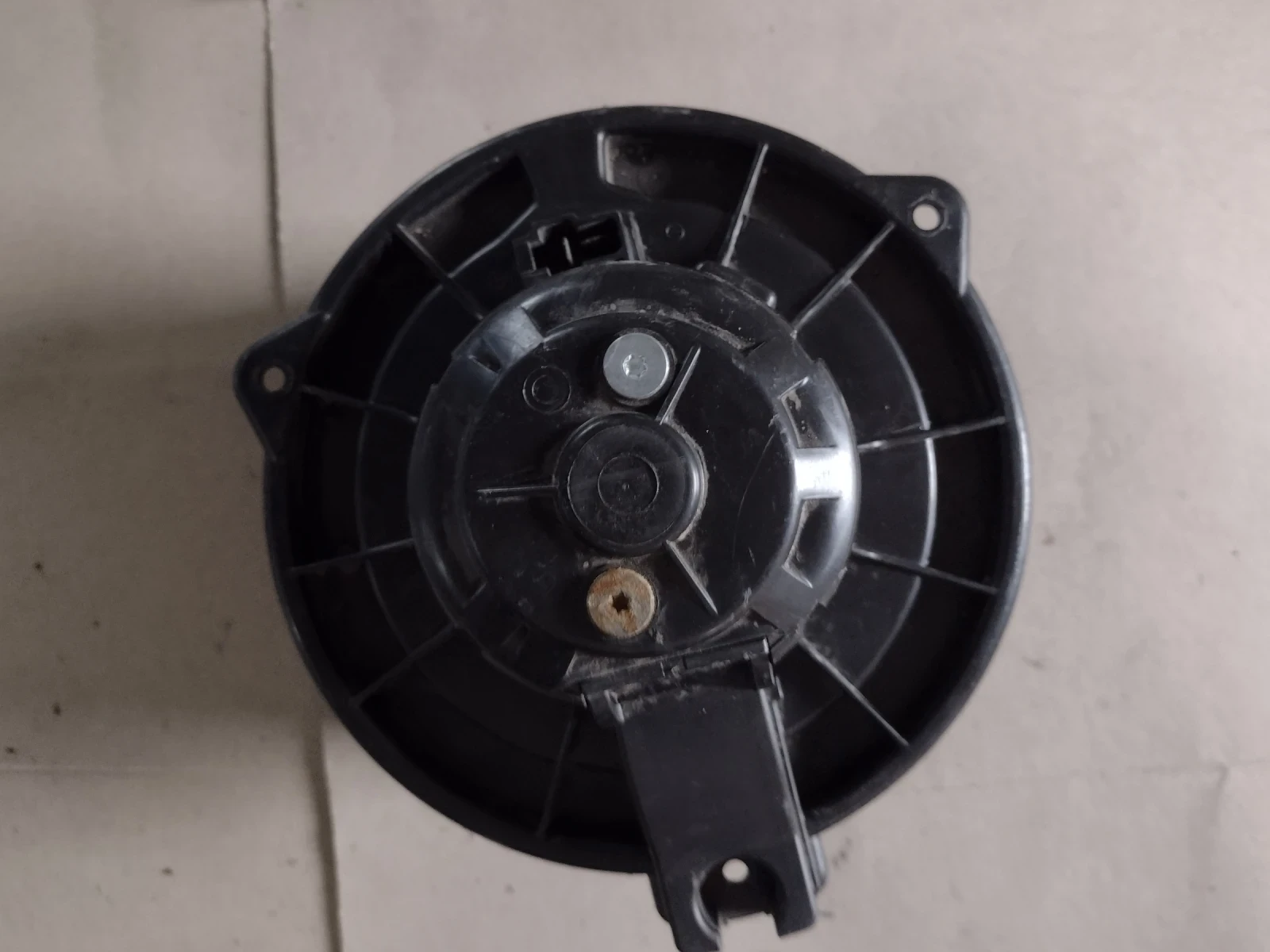 016070-0610    TOYOTA AVENSIS T25 COROLLA E12 Bosch 0130101601 MF016070-0610 | Mobile.bg   3